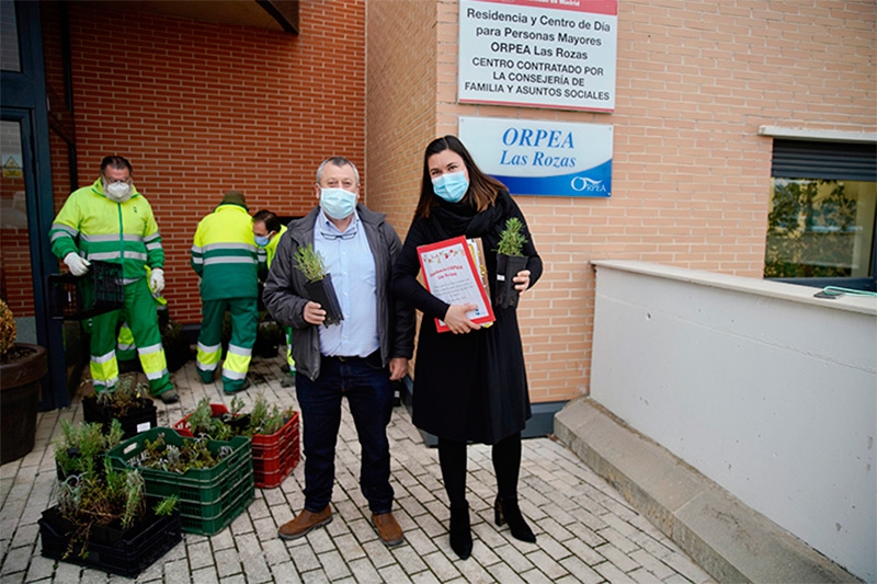 Las Rozas | Los alumnos de 28 centros educativos hacen llegar sus mensajes de cariño a nuestros mayores esta Navidad