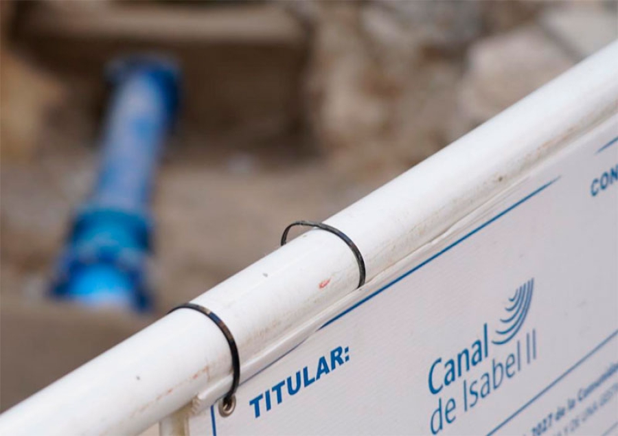 Villaviciosa de Odón | Obras de renovación de la red de abastecimiento de la calle Eras por parte del Canal de Isabel II