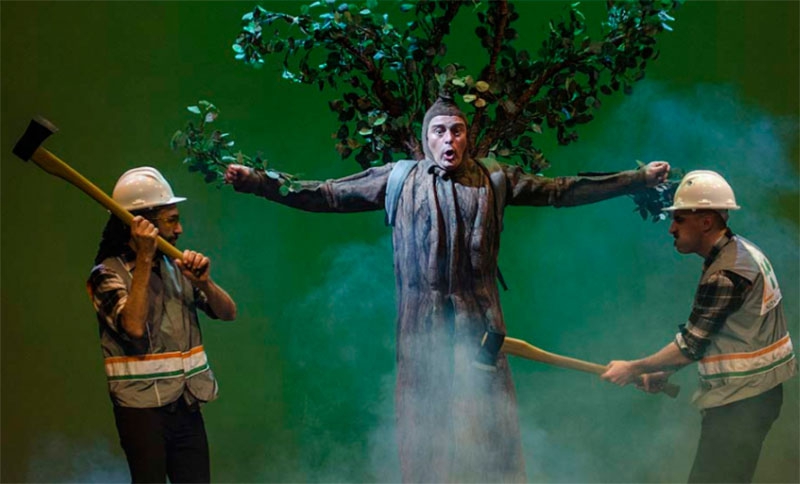 Pozuelo de Alarcón | “Greenpiss”, la nueva “locura” teatral de Yllana, llega al MIRA Teatro este sábado