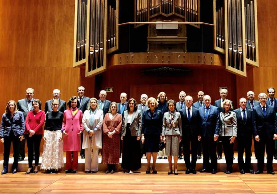 Díaz Ayuso, con Doña Sofía en el patronato de la Escuela Superior de Música Reina Sofía