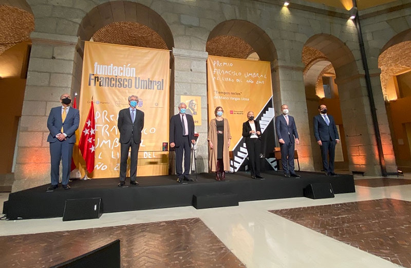 Majadahonda | Elena Medel gana el Premio Francisco Umbral por la novela Las Maravillas