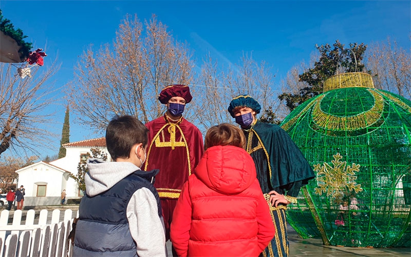 Villanueva de la Cañada | Pajes reales recogen cartas destinadas a los Reyes Magos