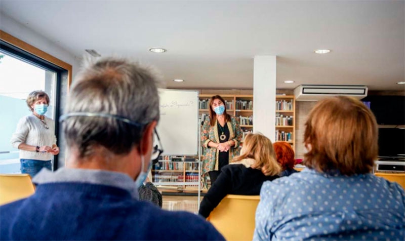 Pozuelo de Alarcón | Febrero arranca con actividades, conferencias y talleres para los mayores de Pozuelo