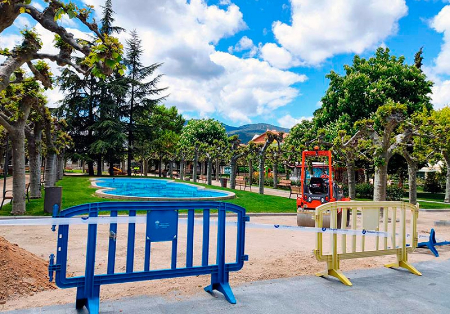 Guadarrama | Comienza la mejora de los paseos en el Parque Municipal