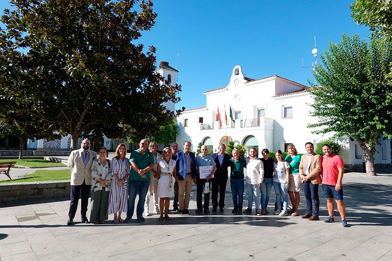 Villanueva de la Cañada | Entrega de la cuantía recaudada con fines solidarios en las Fiestas Patronales