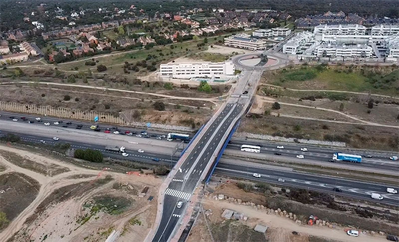 Boadilla del Monte | La nueva vía que une Viñas Viejas y El Encinar recibe el nombre de avenida de los Tercios de la Legión Española