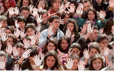 Villaviciosa de Odón | Villaviciosa de Odón acoge la exposición “La Voz de las manos blancas”, organizada por la Fundación Miguel Ángel Blanco