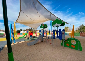 Majadahonda | El Ayuntamiento comienza con la renovación de zonas infantiles en parques y centros educativos