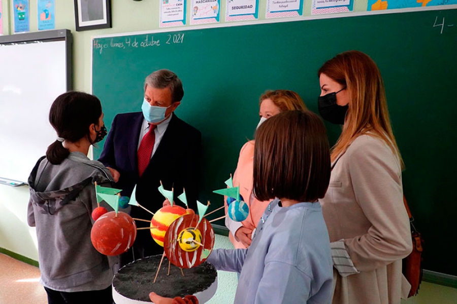 Villanueva de la Cañada | Visita a los centros educativos públicos del municipio