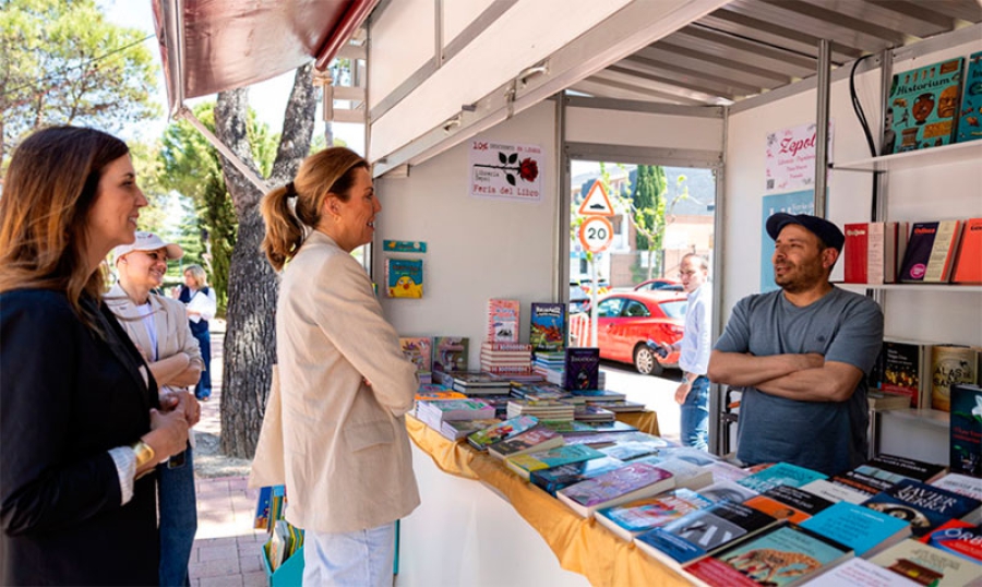 Pozuelo de Alarcón | Pozuelo de Alarcón celebra su Feria del Libro con una treintena de casetas, firmas de escritores y espectáculos familiares