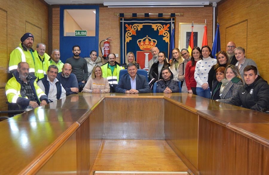 Humanes de Madrid | El Ayuntamiento de Humanes de Madrid incorpora a 24 desempleados