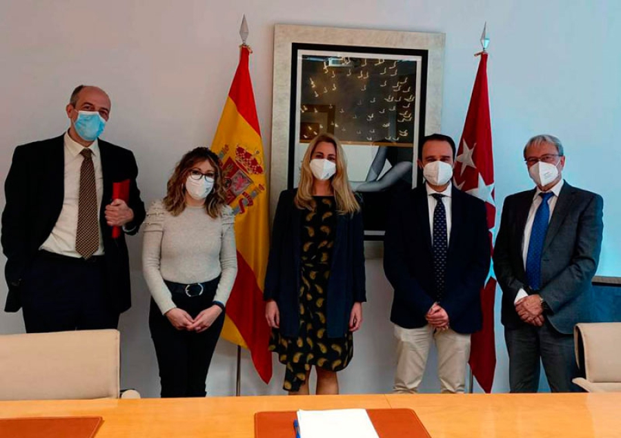 Guadarrama | El Alcalde se reune con la Viceconsejera de Organización Educativa