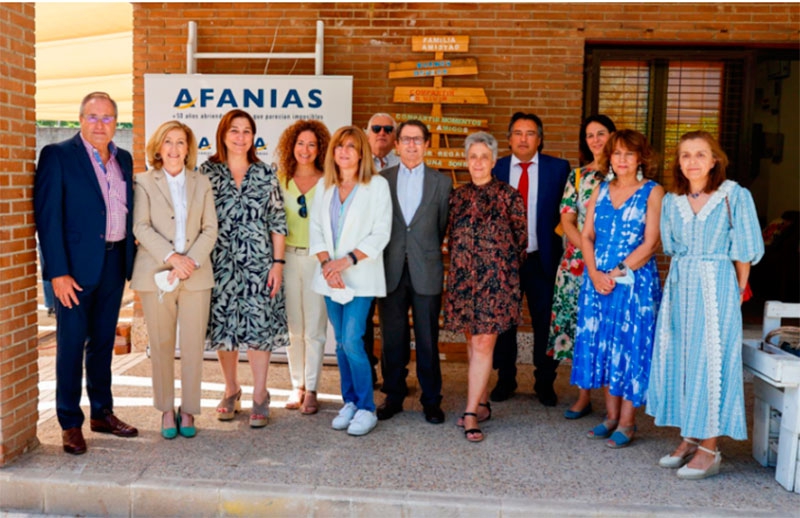 Pozuelo de Alarcón | La alcaldesa acompaña a la consejera de Familia de la Comunidad de Madrid a la XVI Semana Cultural de Afanias