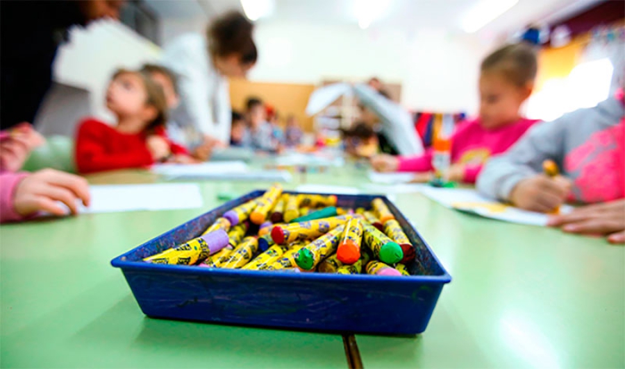 Las Rozas | El Ayuntamiento lanza una guía sobre centros, plazos e información para ayudar a las familias en la escolarización