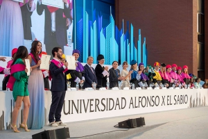Villanueva de la Cañada | Actos de graduación en las universidades del municipio