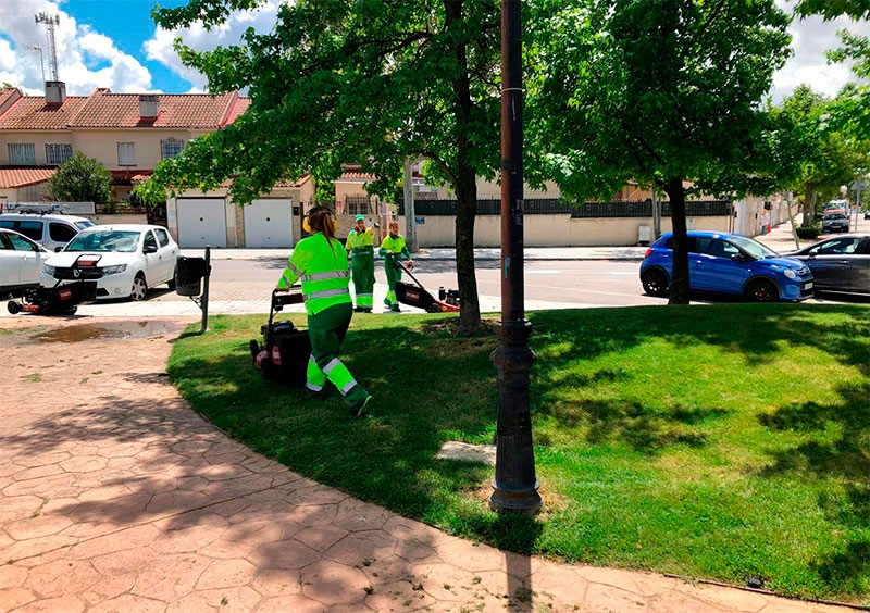 Arroyomolinos | Arroyomolinos invertirá 13,1 millones en cuatro años para mejorar el mantenimiento de las zonas verdes
