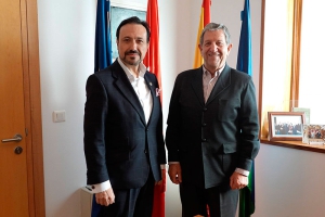 Villanueva de la Cañada | Reunión de trabajo del alcalde de Villanueva de la Cañada con el director general de Política Digital