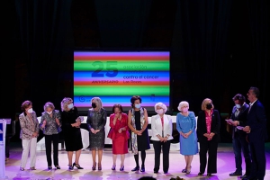 Las Rozas | Homenaje a la Asociación Española Contra el Cáncer en su 25 aniversario