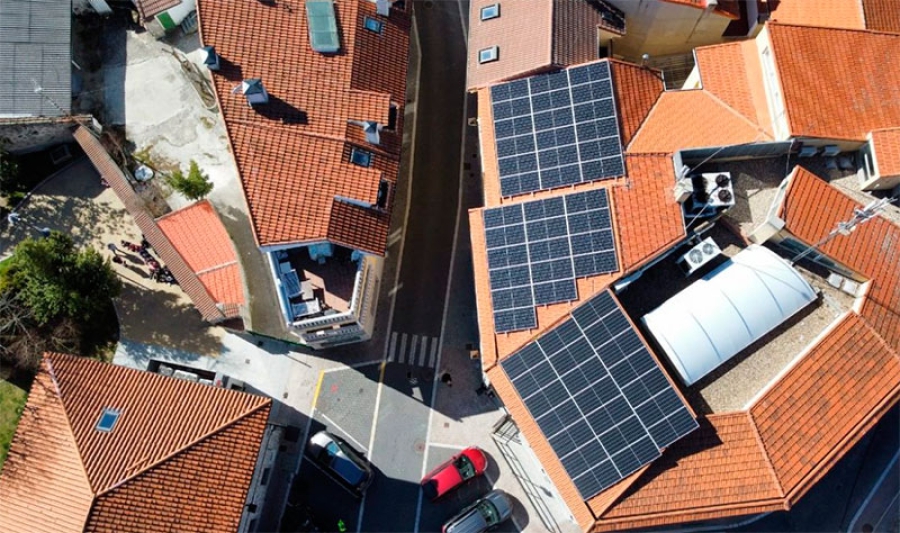 Moralzarzal | Moralzarzal instala placas solares en el edificio del Ayuntamiento