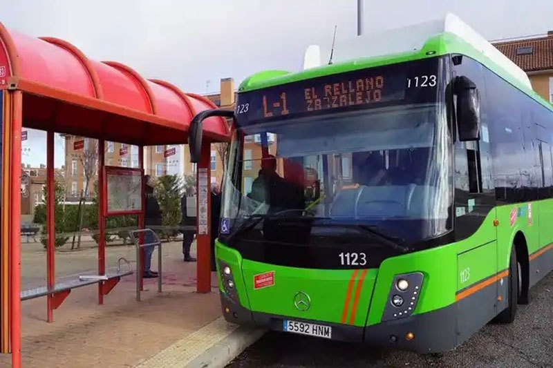 Arroyomolinos | La línea 1 de autobús aumenta sus frecuencias y se refuerza con 11 nuevas expediciones