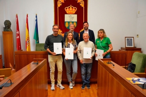 Villanueva de la Cañada | Convenio de colaboración entre el Ayuntamiento y las peñas