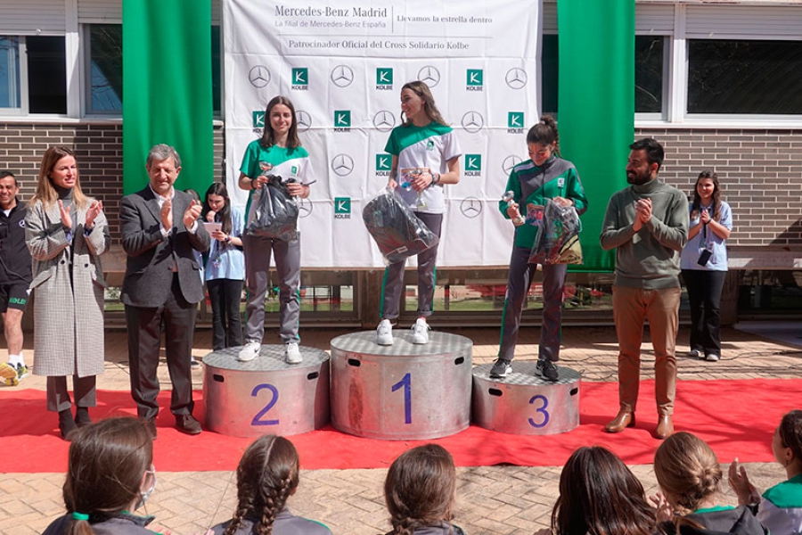 Villanueva de la Cañada | Escolares del Colegio Internacional Kolbe corren por Ucrania