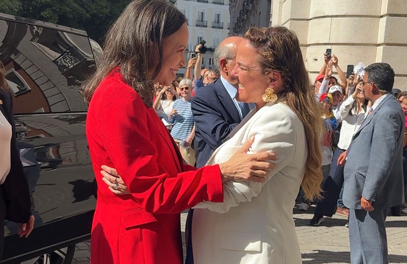 Galapagar | Galapagar reafirma su compromiso con la libertad al entregar la Medalla de Honor a María Corina Machado y Edmundo González Urrutia