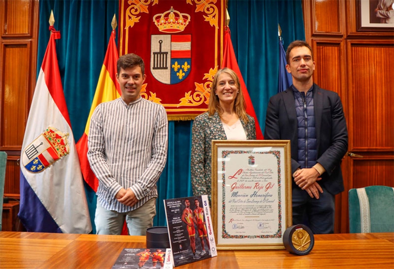 San Lorenzo de El Escorial | El atleta Guillermo Rojo recibe la Mención de Honor de San Lorenzo de El Escorial