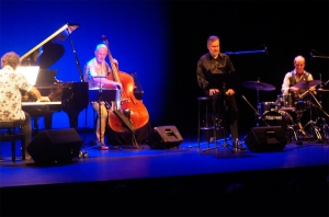 Collado Mediano | “En Tránsito”: homenaje a Joan Manuel Serrat en el Teatro Municipal Carlos Saura