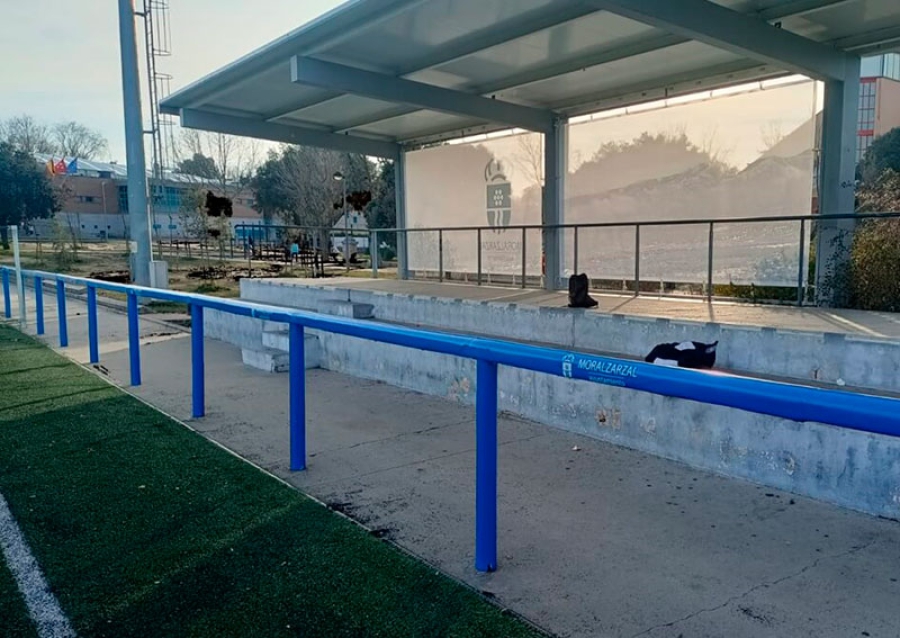 Moralzarzal | Continúan mejoras de seguridad en el campo de fútbol de Moralzarzal
