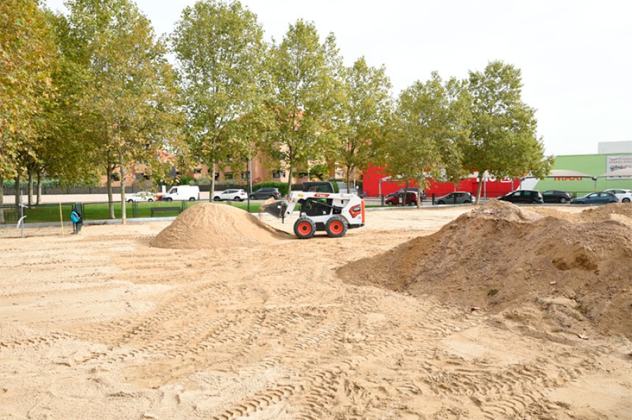 Boadilla del Monte | El Ayuntamiento inicia una campaña de renovación de areneros de las 66 áreas infantiles y caninas